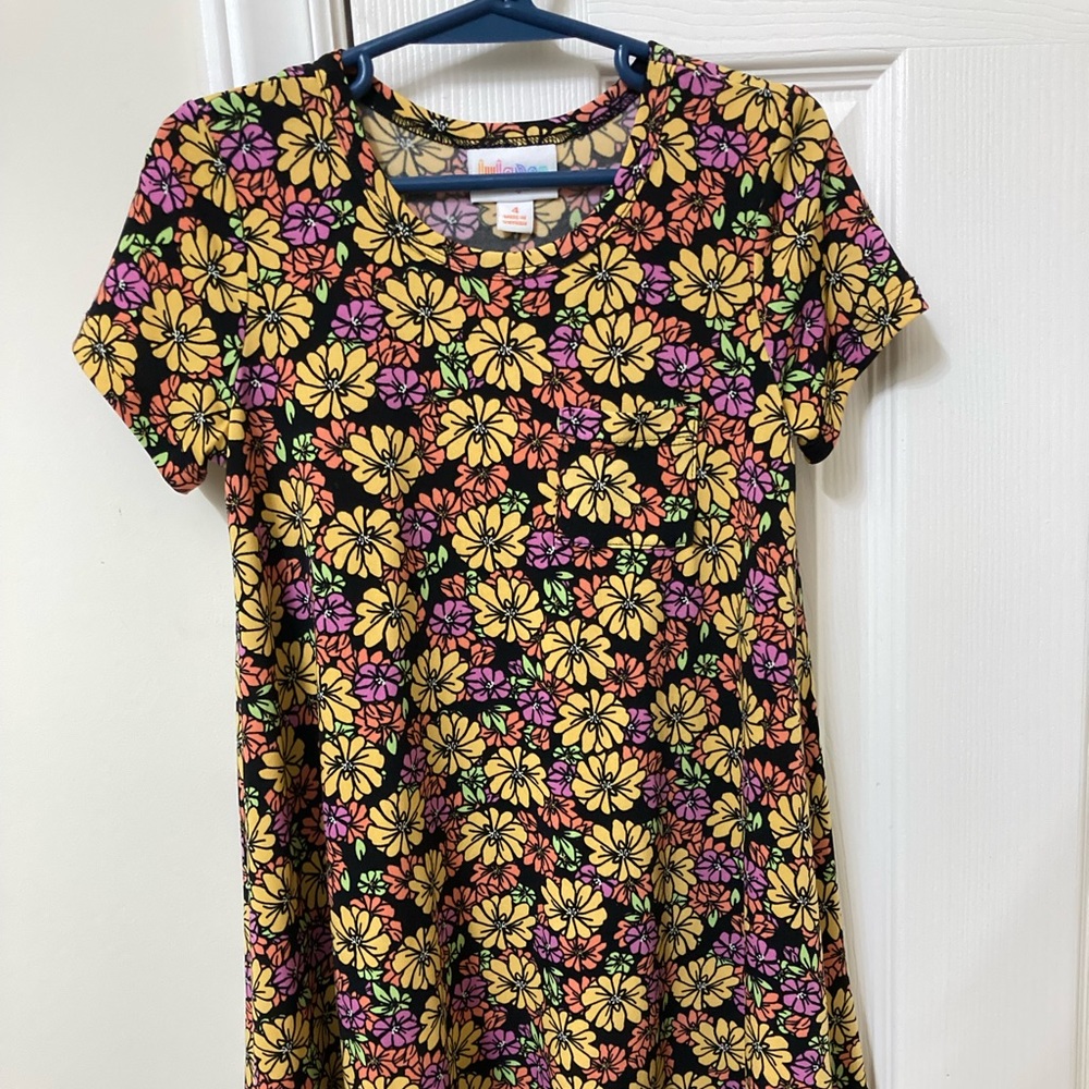 Lularoe “Scarlet” style dress- size 4 girls